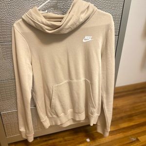 Creme Nike Sweatshirt